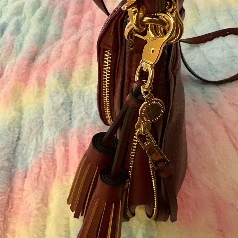 Poppy & Peonies Downtown Crossbody in Berry - Picture 7 of 7